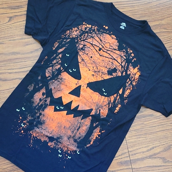 Other - Halloween Shirt - Short Sleeves - Evil Pumpkin Jack-o-lantern
